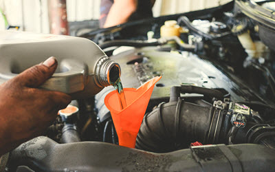 Jaguar Transmission Oil Filling - Royalty Auto Service